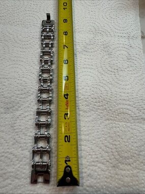 Source Unknown Silver Men’s Link Bracelet